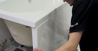 Установка экрана под ванну - цена за работу от 4061 руб. в Партизанске